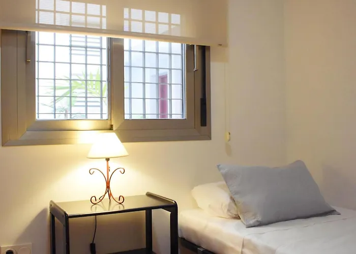 Encina's Home: Bonito De Dos Cerca Del Centro Historico Màlaga